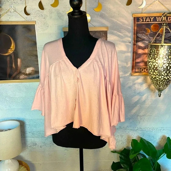 We The Free Tops - We the free pink ruffle sleeves button down oversized crop top size medium